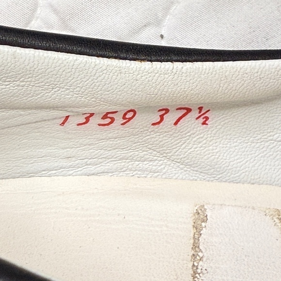 Prada Leather Flats Made in Italy Size 37.5 - Picture 6 of 8